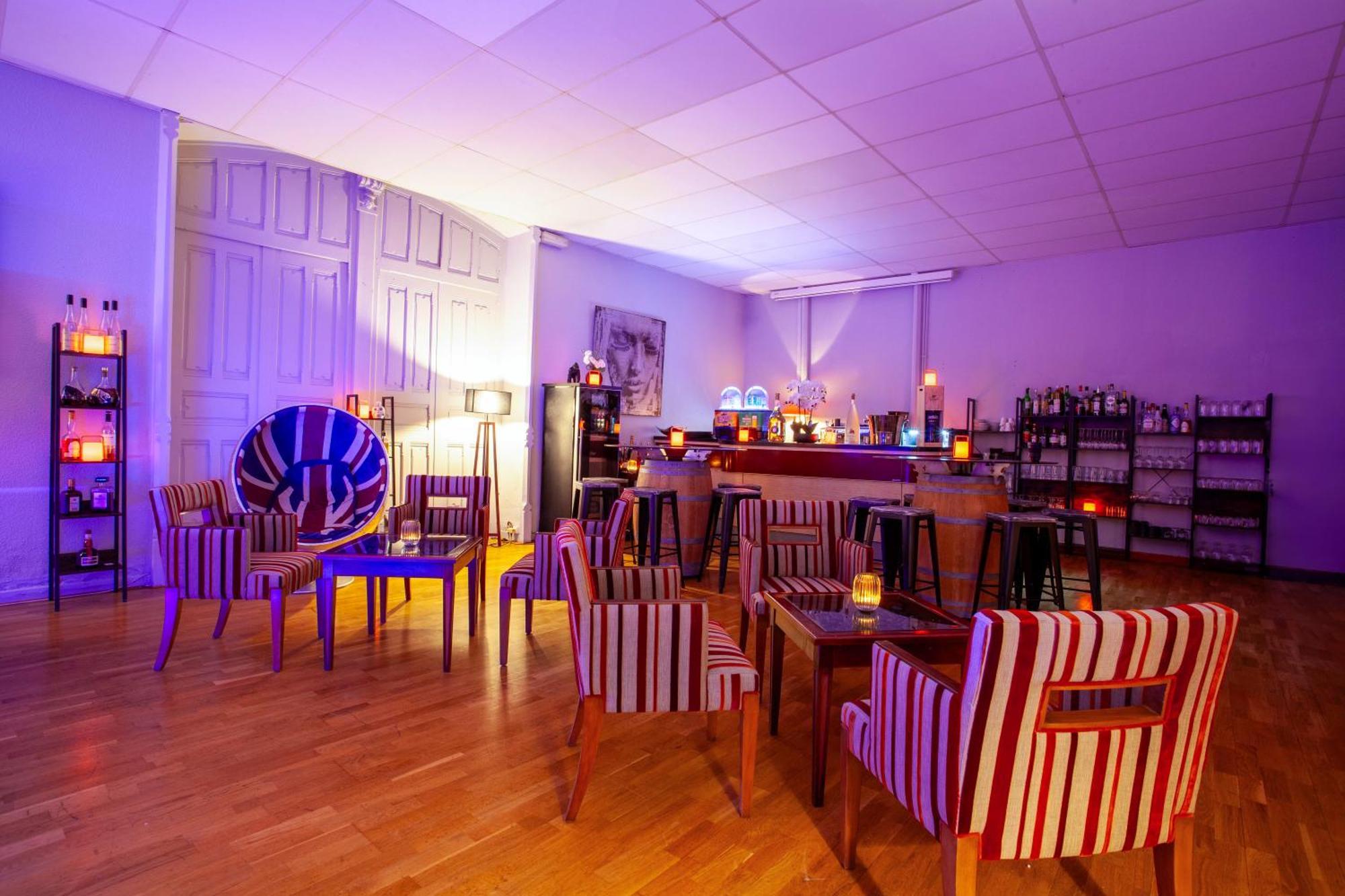 Providence Hotel Виттель Экстерьер фото
