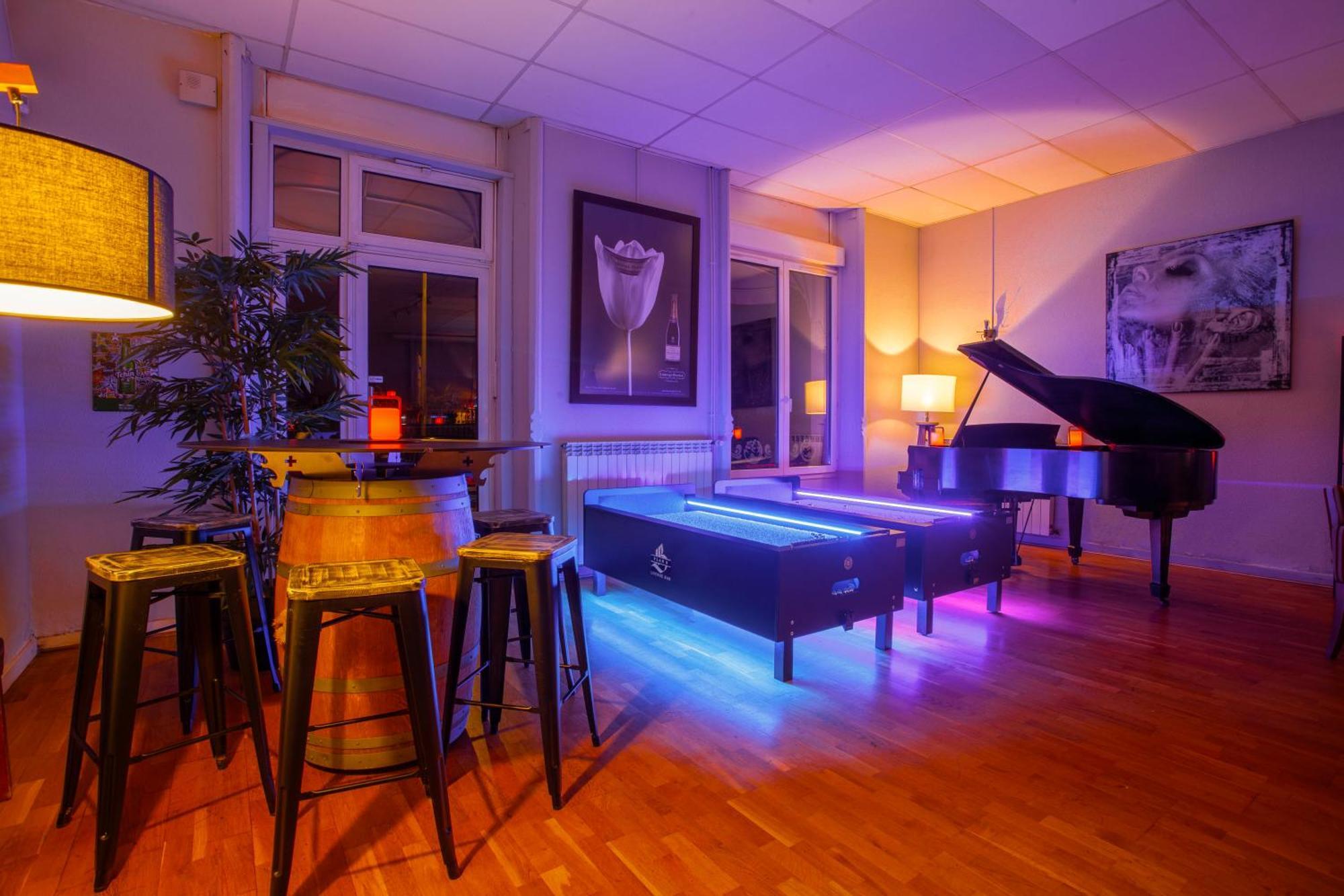 Providence Hotel Виттель Экстерьер фото