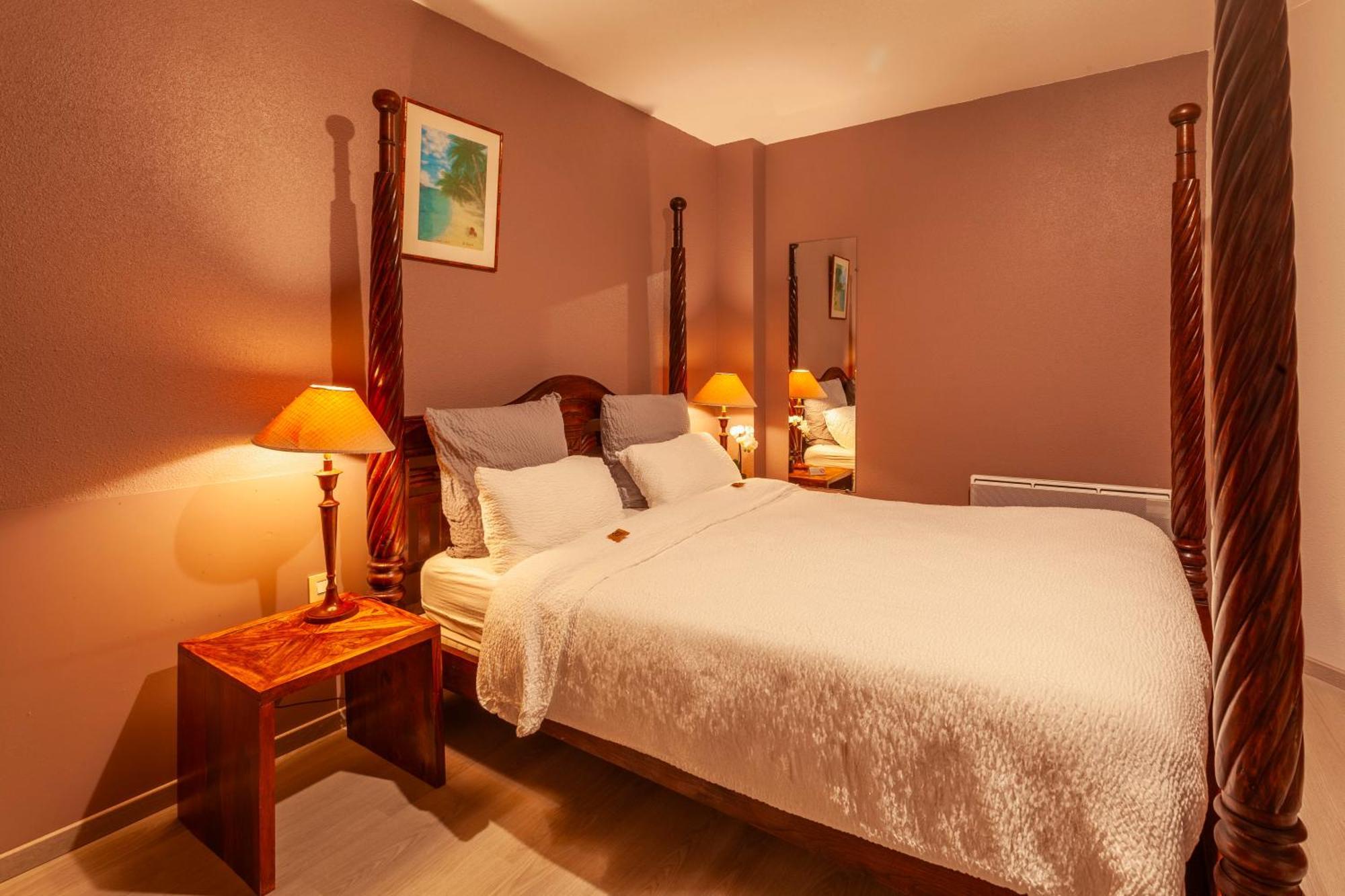 Providence Hotel Виттель Экстерьер фото