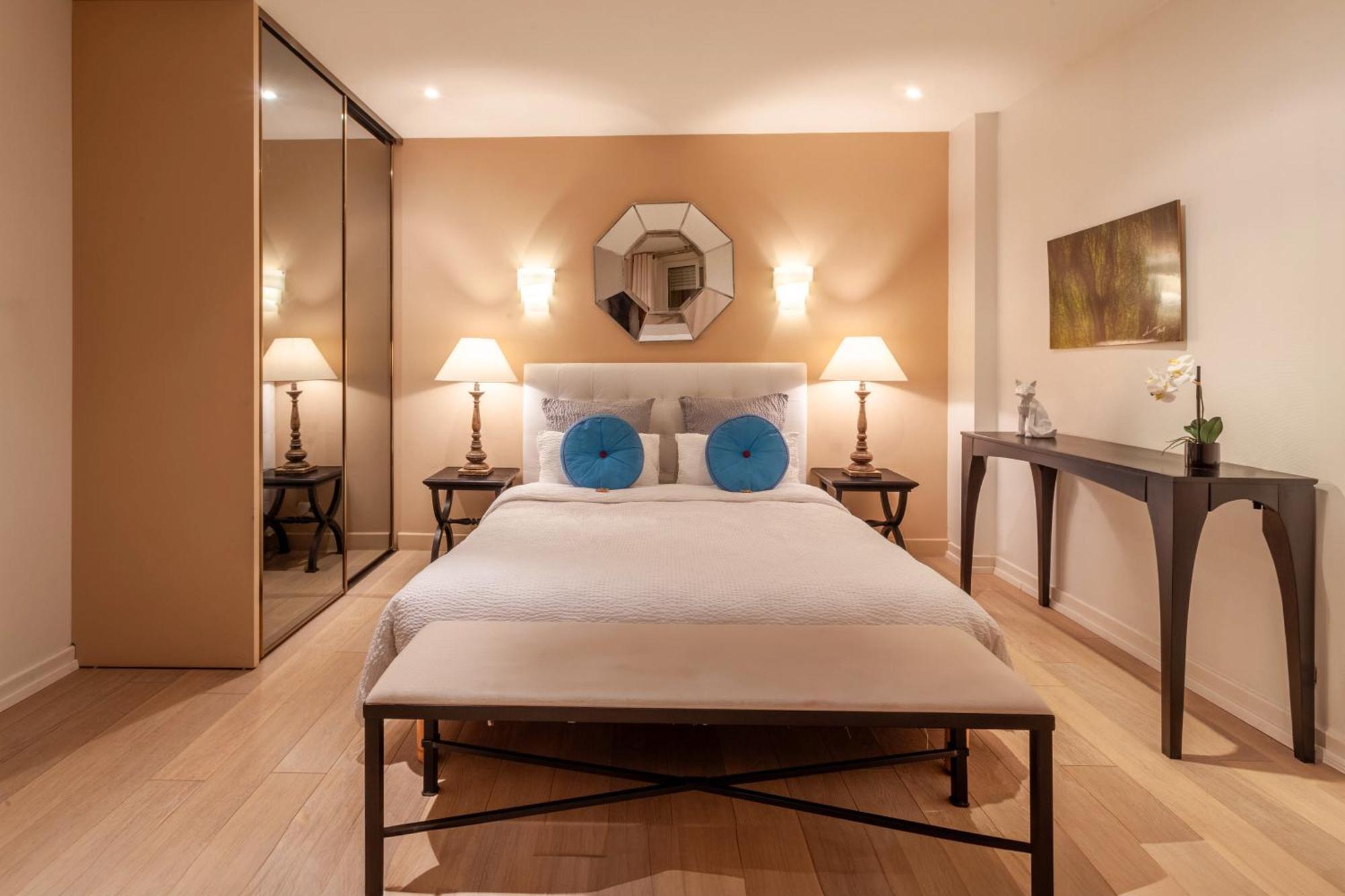 Providence Hotel Виттель Экстерьер фото